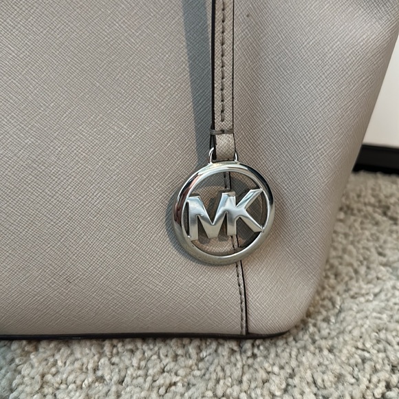 Michael Kors Shoulder Bag - Picture 4 of 11